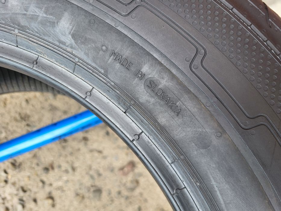 215/65/16C R16C Continental VancoEco 4шт ціна за 1шт шини