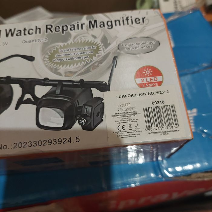 Nowe okulary powiększające.
