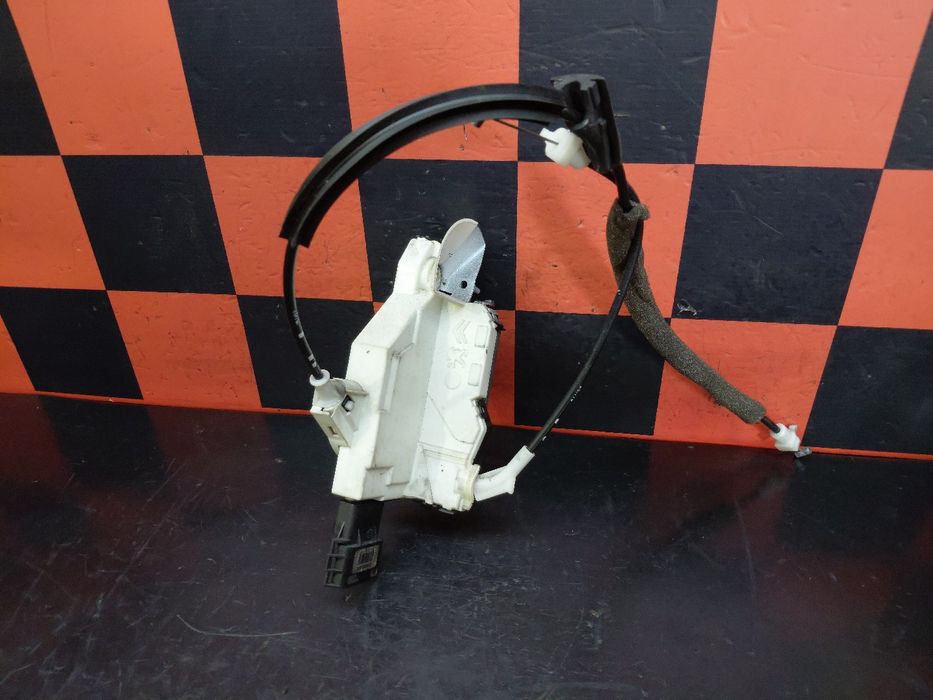 Fechadura / fecho porta frente esquerdo CITROËN Berlingo (B9)