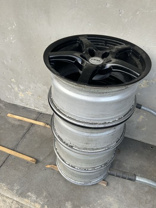 Felgi aluminiowe Bmw 5 x 120….czarne….Okazja…