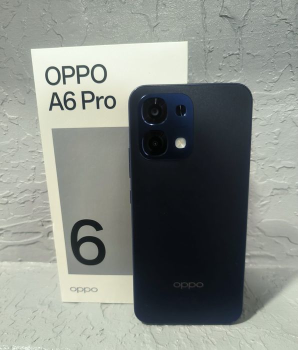 OPPO A6 Pro майже новий