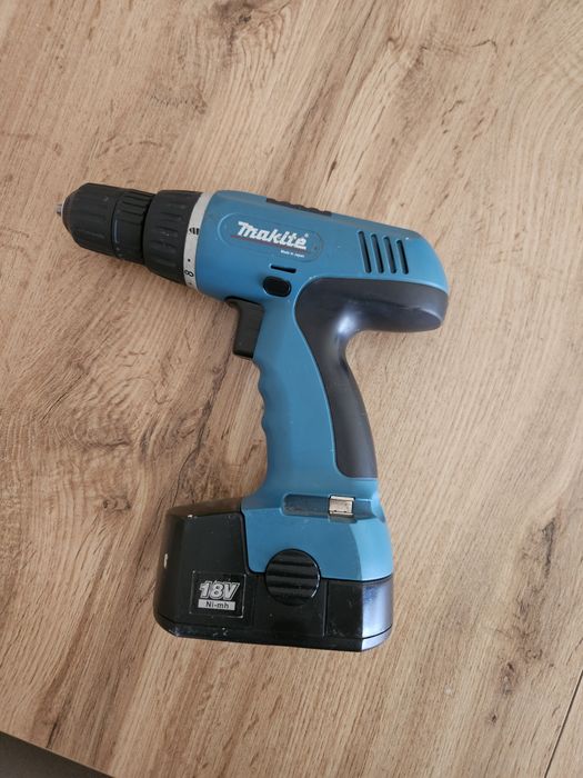 Wkrętarka Makite 18V