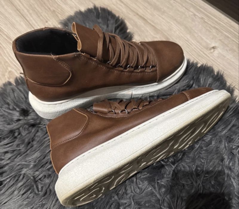 Buty Chekich Brązowe