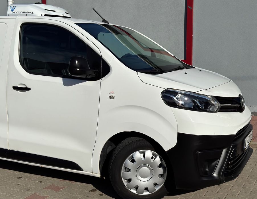 Toyota Proace  Toyota Proace. Chłodnia do -20*C. Dynamiczny silnik. Niski przebieg.