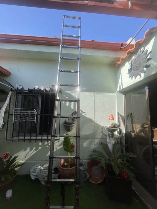 4-meter extendable ladder513061499741808641