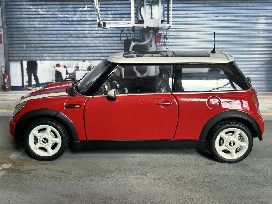 Kyosho Mini Cooper edycja dealerska 1/18