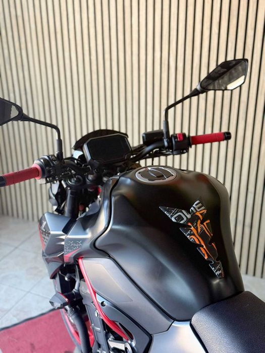 Kawasaki Z900 Akrapovic 2021