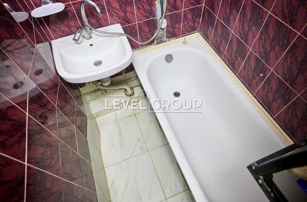 Продаж 3-кімнатна квартира Лісовий масив | Лісова| Чернігівська Юность