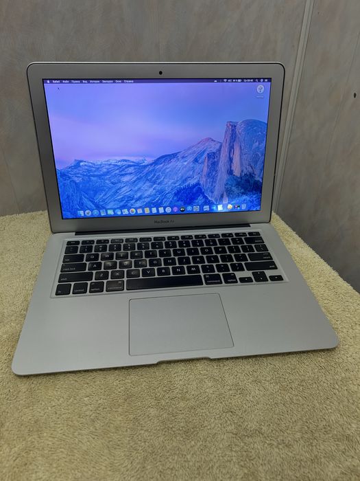 2015 MacBookAir 13インチ i5 4GB121GB 2015 MacBook Air 13 i5 4GB 121GB