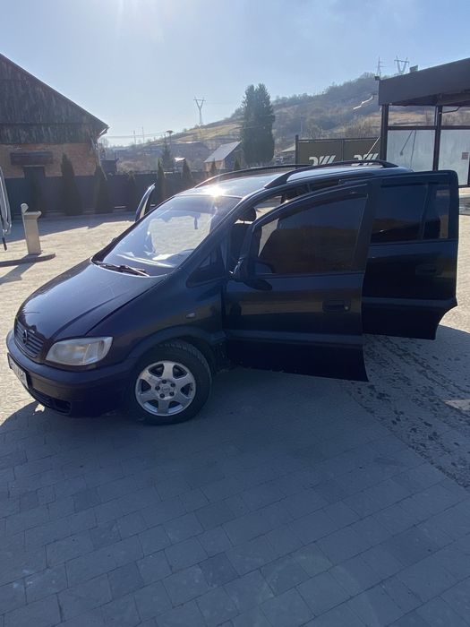 Опель Зафіра 2.0 дизель, 2000 р.