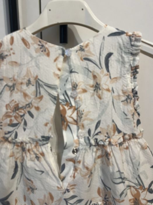 Sukienka USA 98-104 cm