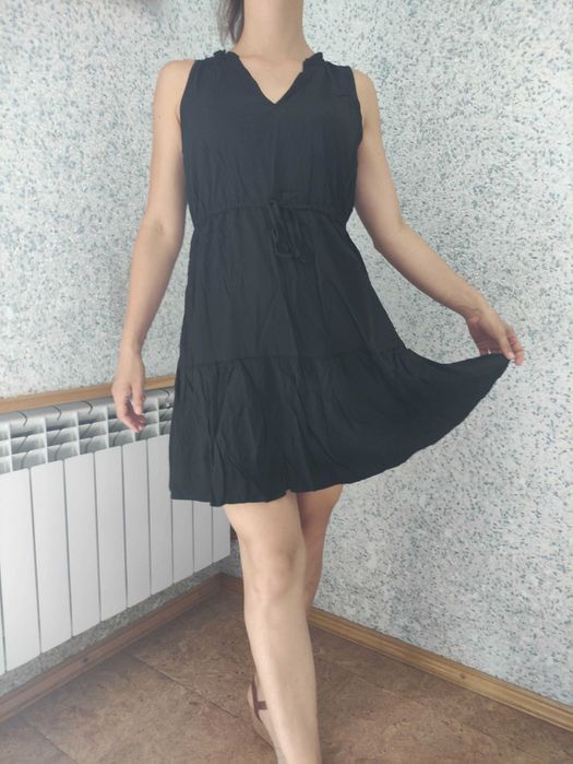 Сукня Gap, розмір М, 100% віскоза, плаття