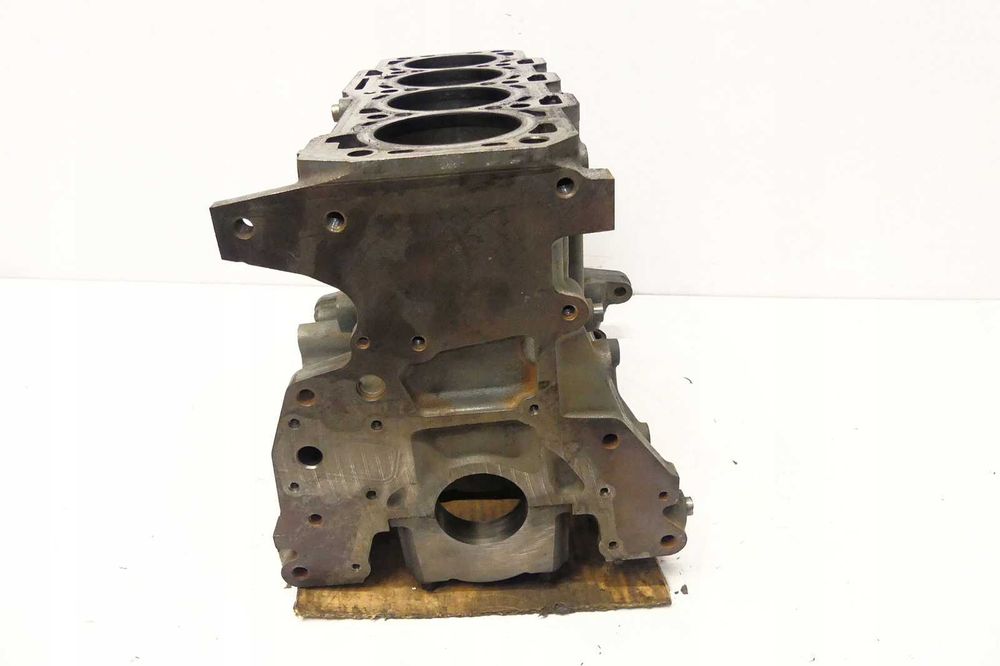 Блок двигуна Fiat Doblo 1.6 mjet Opel Combo 1.6 cdti Блок добло комбо