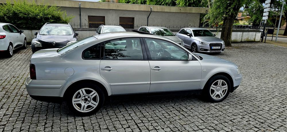Vw Passat  1.9 TDI  110 cv