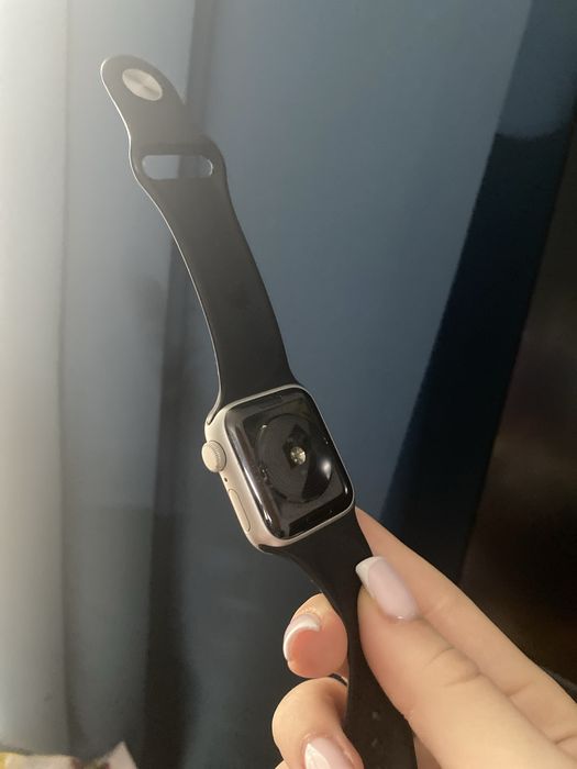 продам apple watch se 42-44мм