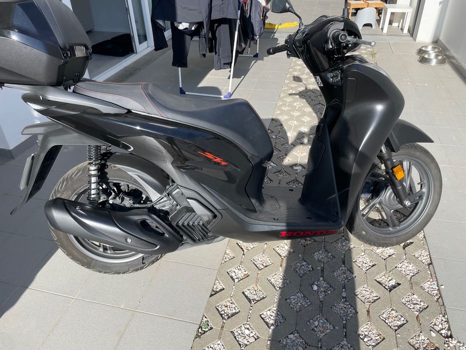 Honda sh125i quase nova