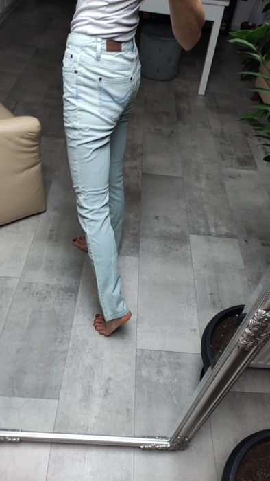 Nowe długie jeansy rozm xs