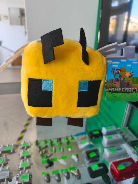 Peluche Minecraft Abelha 23cm
