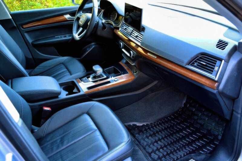 2023 Audi Q5 quattro Premium 40 TFSI