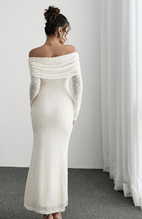 Сукня молочна розмір ХС