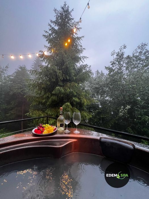 Гарячий спа-комплекс.Чан на дровах.Купіль с джакузи.Фурако