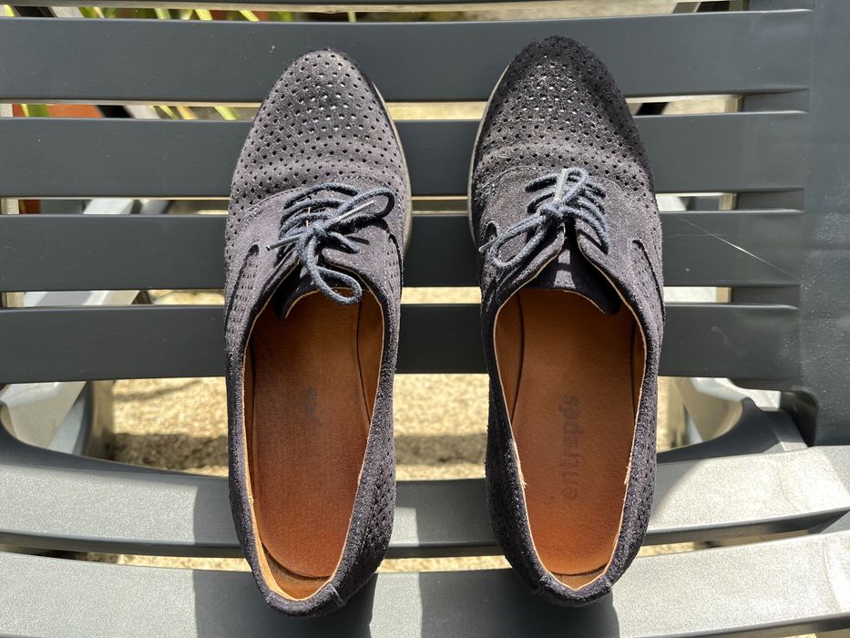 Sapatos casuais azuis marinho
