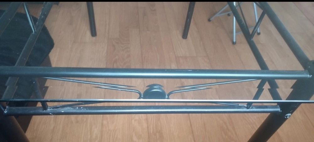 Glass-Top Table64740039301889121