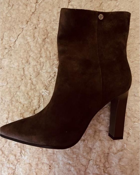 Черевики жіночі