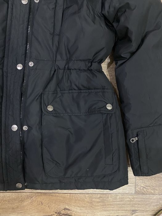 Курта зимова DKNY