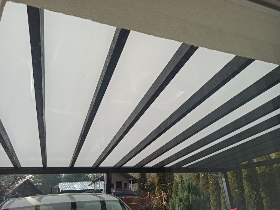 Poliwęglan lity na zadaszenia z filtrem 2UV