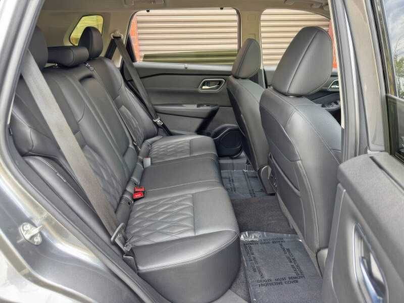 2024 Nissan Rogue Platinum