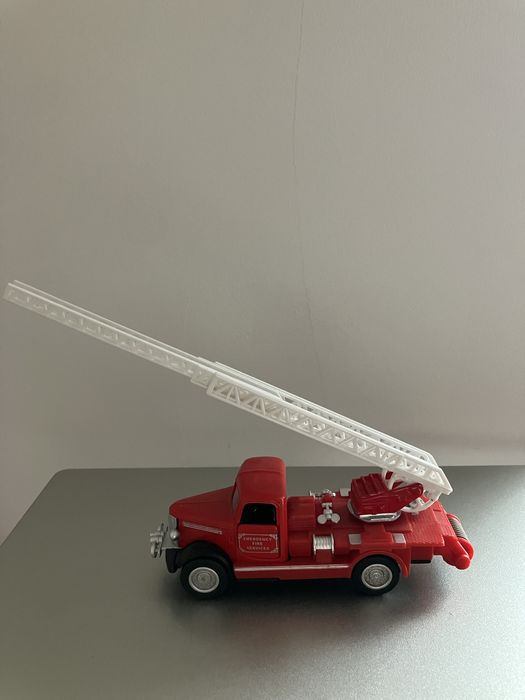 Miniatura camião bombeiros