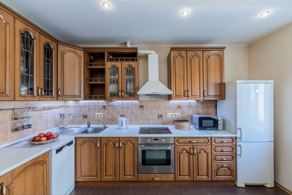Продам квартиру 125 кв.м. 4х кімн. Харківське шосе 152 Програми