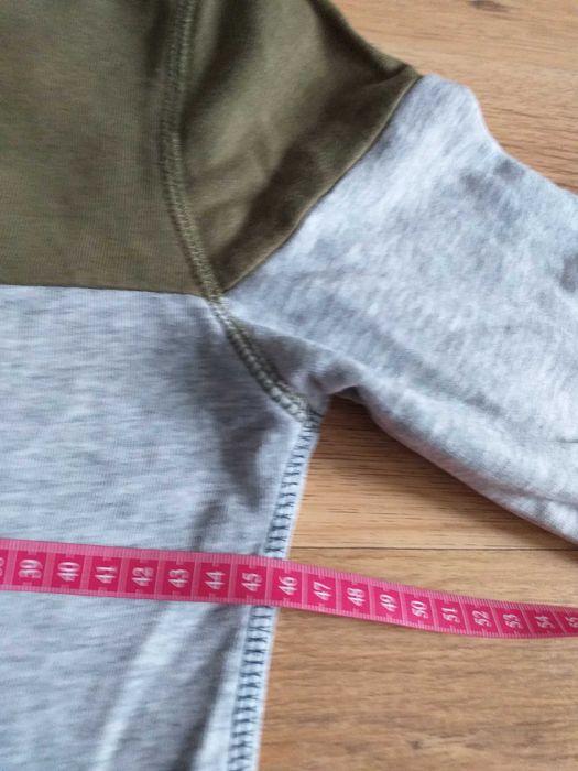 Mieciutka bluza H&M 11-13