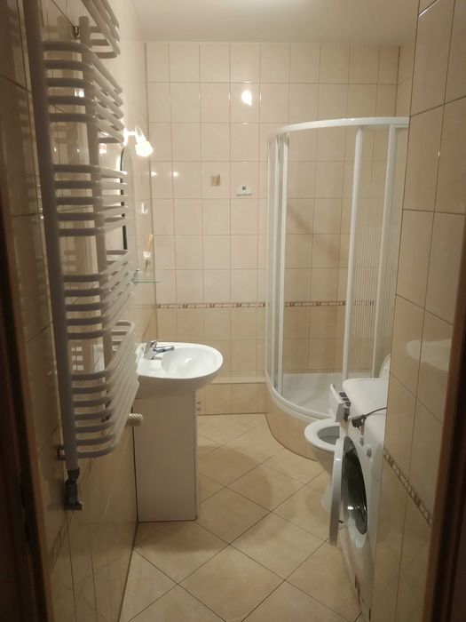 Wynajmę bezpośrednio kawalerkę
