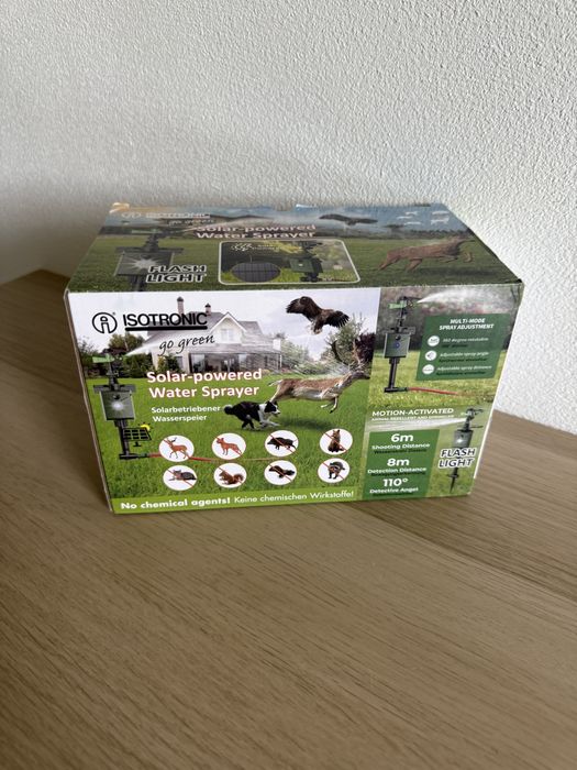 Isotronic Solar-Powered Water Sprayer Odstraszacz zwierząt