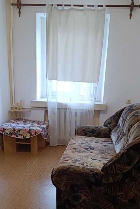 3 кім в ЦЕГЛІ в ЖИТЛОВОМУ СТАНІ СЛОБОЖАНСЬКИЙ (Газети Правда) (713336)