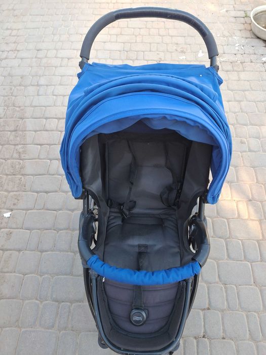Прогулочная коляска britax