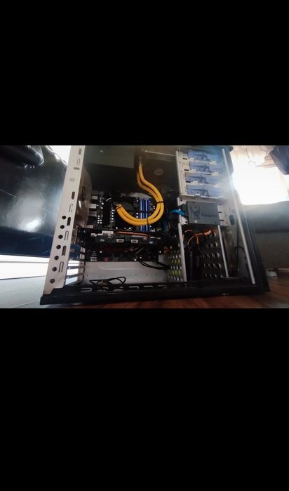 Komputer Gtx 1060, intel i7-2600