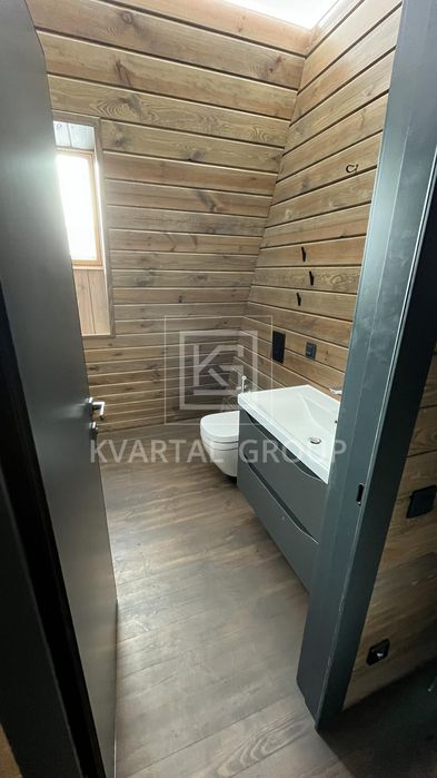 A-Frame будинок 116 м² з дизайнерським ремонтом. Буча