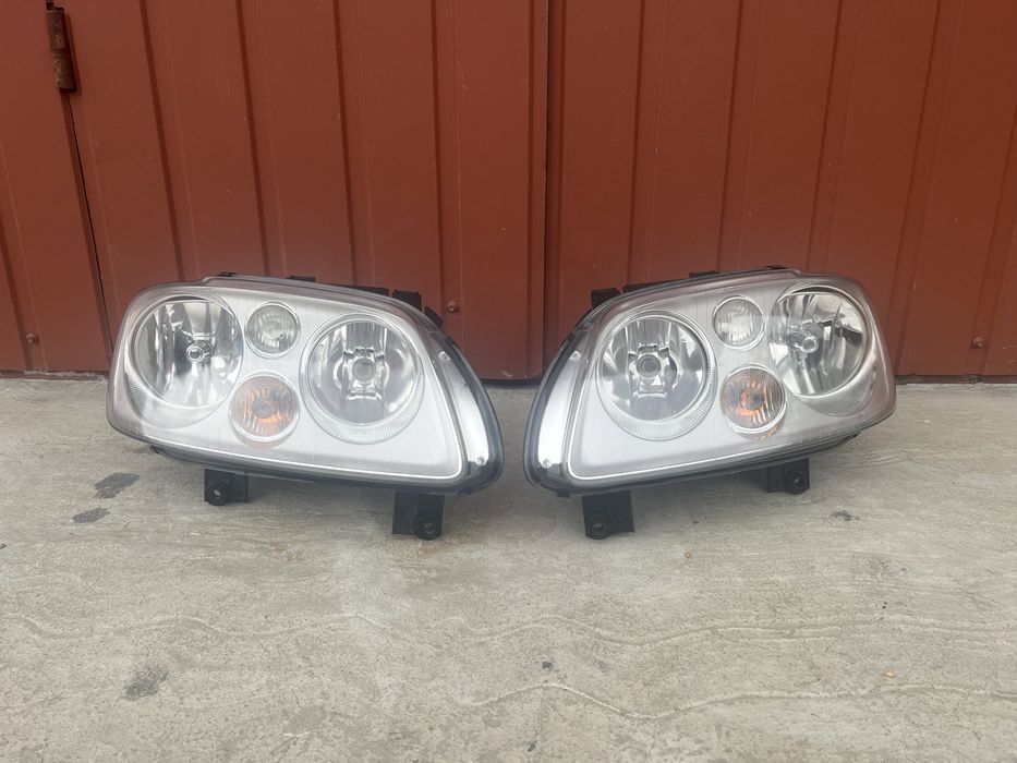 Фари фара  Touran Caddy Тоуран Кадді Hella