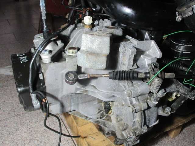 Caixa velocidades Peugeot 605 e Citroen XM 2.5TD 20KM02