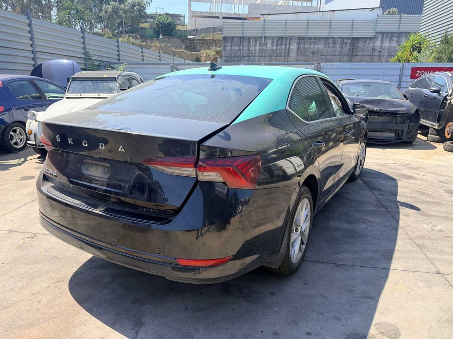 SKODA OCTAVIA IV 2.0 TDI DE 2021 PARA PEÇAS (MOTOR DTT E CAIXA DSG)