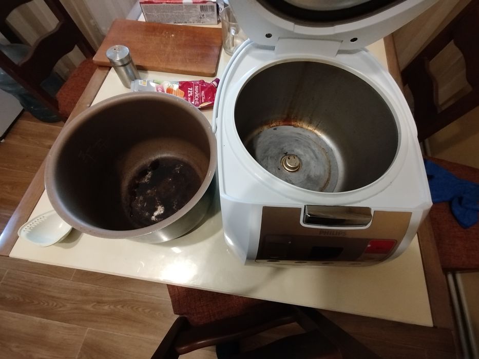 Справна мультиварка Філіпс Philips HD3133