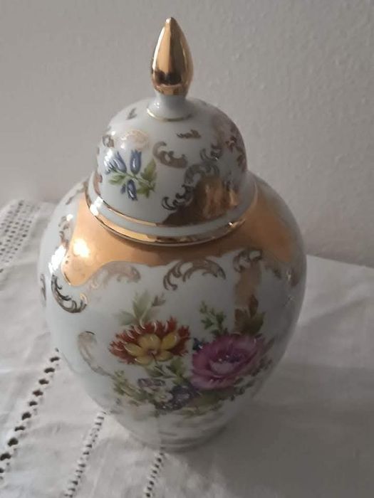 Artibus - Pote antigo