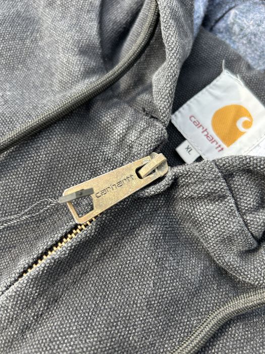 Casaco Carhartt tamanho L NOVO nunca usado