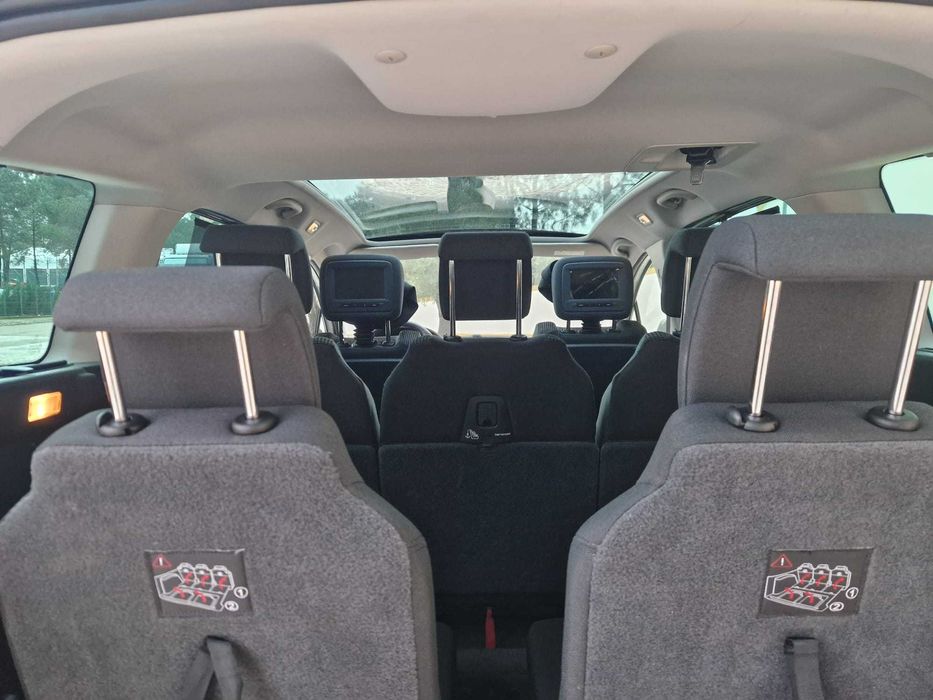 Peugeot 5008 1.6HDI 120cv Automática EAT6 NACIONAL