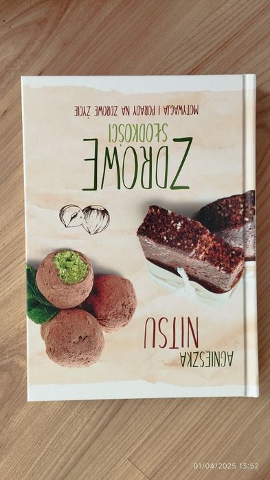 Agnieszka Nitsu "Zdrowe słodkości"
