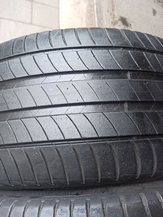 Летняя резина 235/45 R17 Michelin Primacy 3