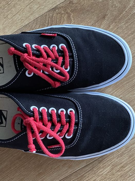 Vans tenisówki 40,5 czarne czerwone